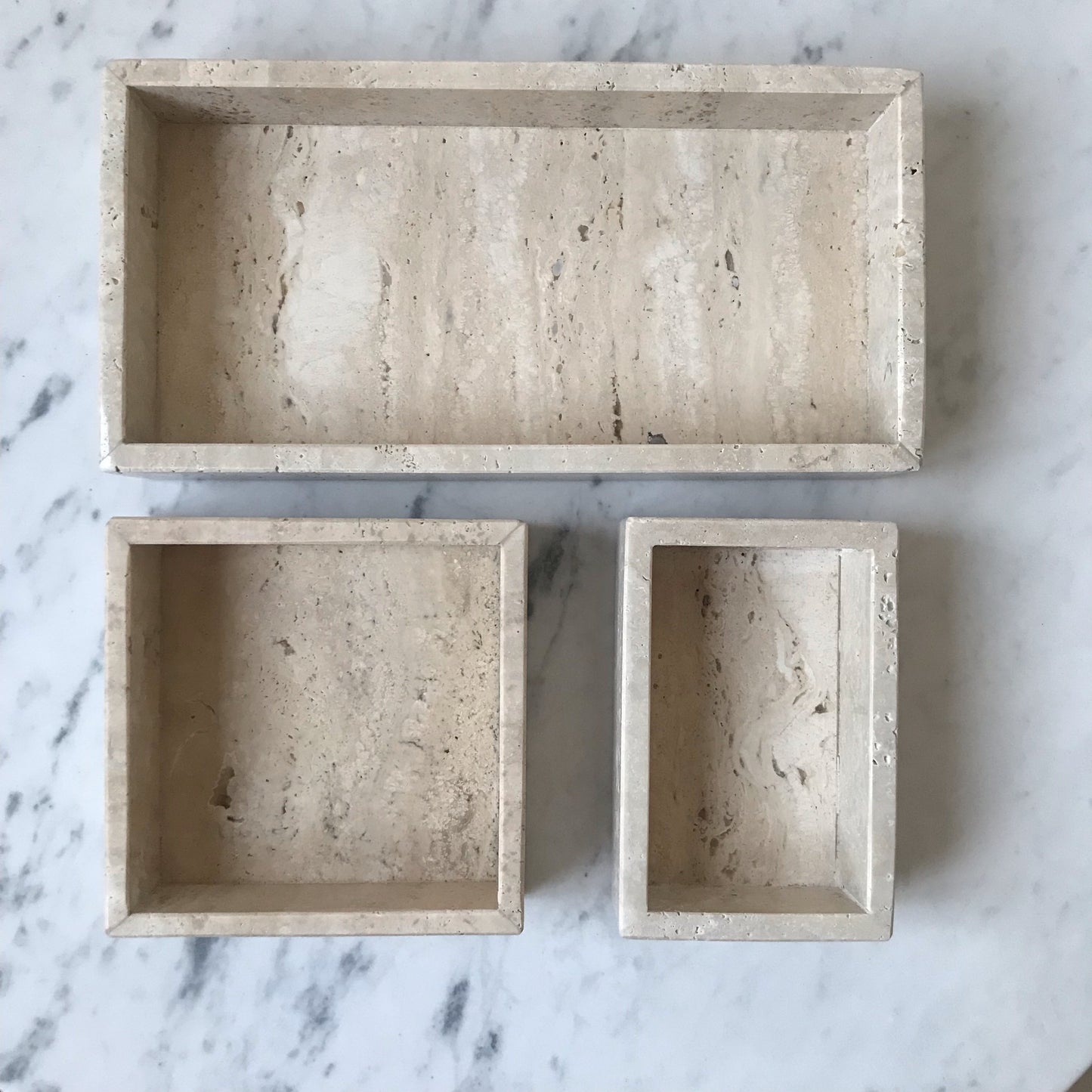 Set Vassoi in Travertino Paglierino | 3-piece set travertine trays