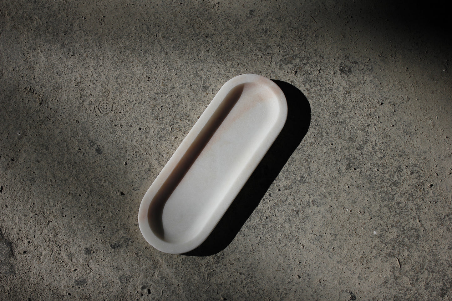 Vassoio Ovale in marmo Rosa Portogallo - Oval Pink marble tray