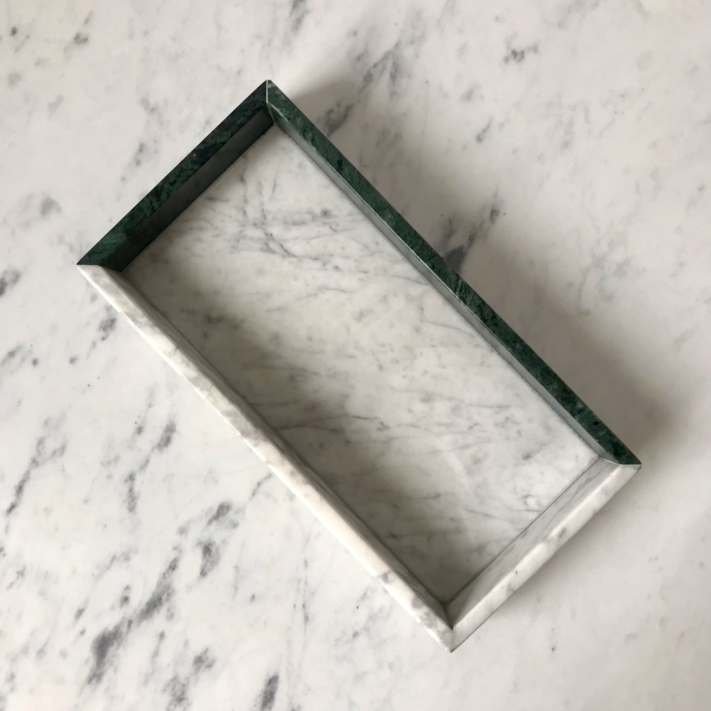 Svuotatasche Bicolour Marmo Carrara e Verde Alpi